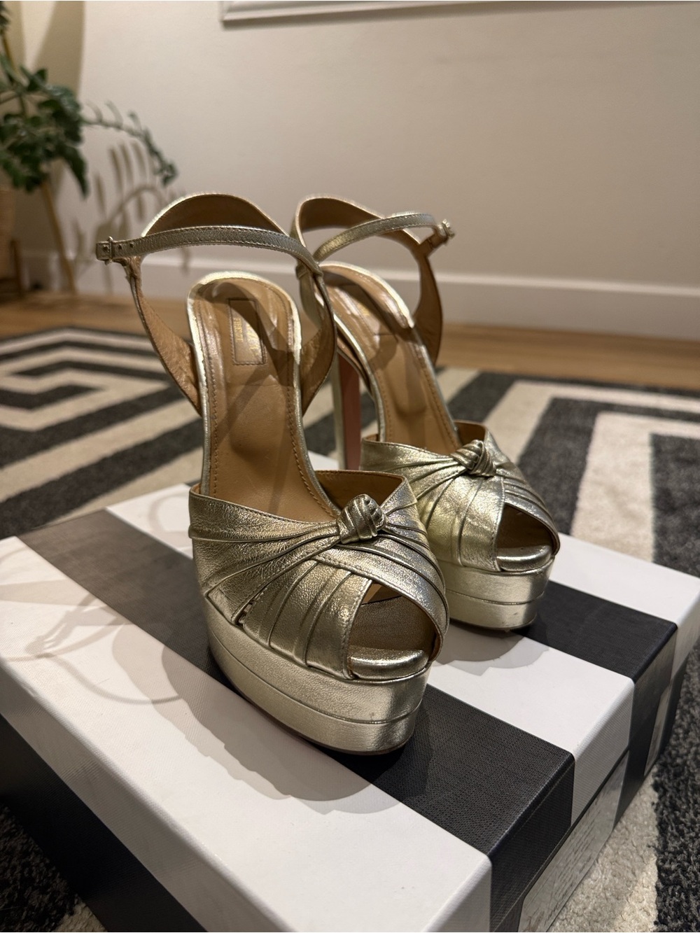 Aquazzura Metallic Gold Knotted Peep-Toe Platform Heels - Picture 3 of 5
